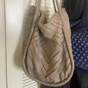 Slouchy light grey shoulder tote,